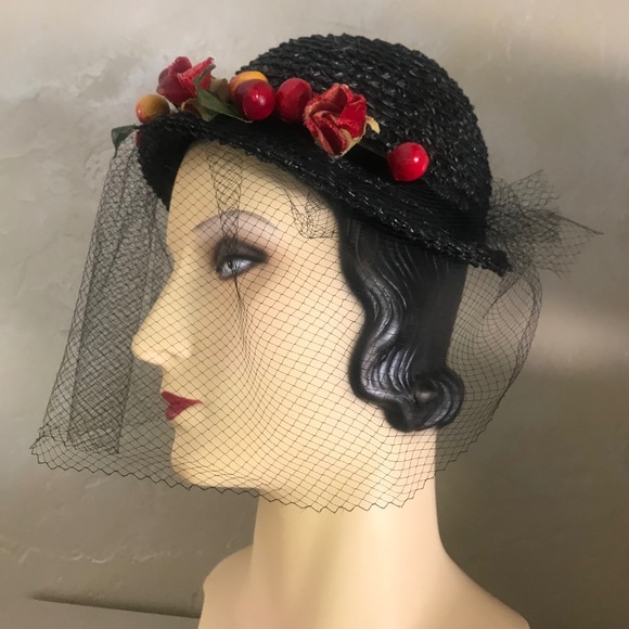 CHARISMATIC 1930s\' BLACK STRAW TOQUE WITH IMITATION CHERRIES, FLOWERS & VEIL main image 10